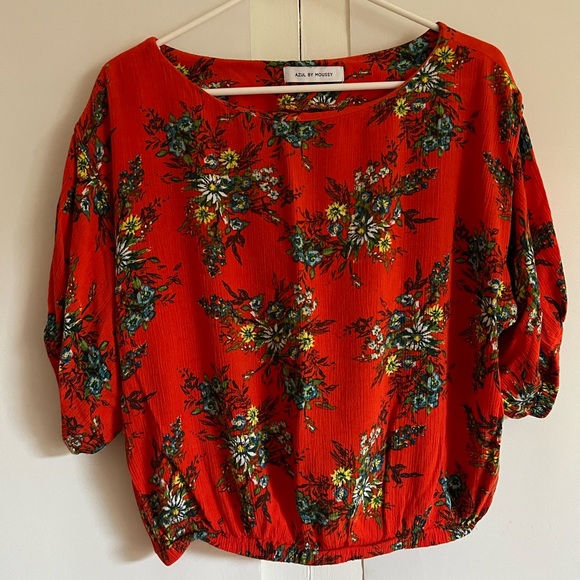 Cropped balloon sleeve top size medium - Picture 2 of 6